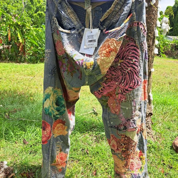 NWT Magnolia Pearl Reverie Denims 🐅 - Picture 5 of 5